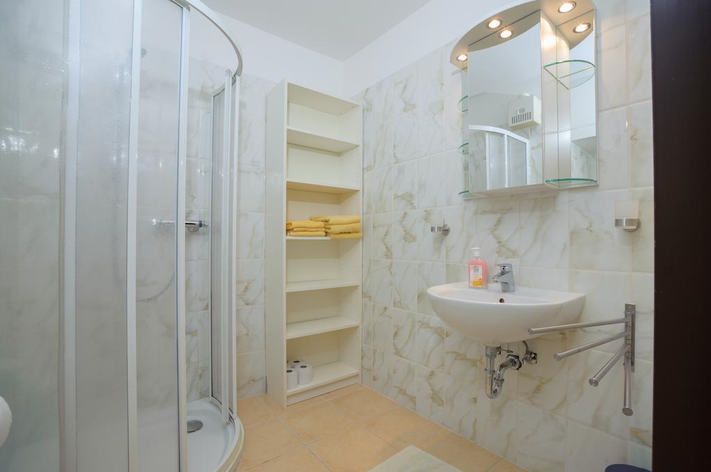 Aparthotel Hirschenhof Apartments 3*