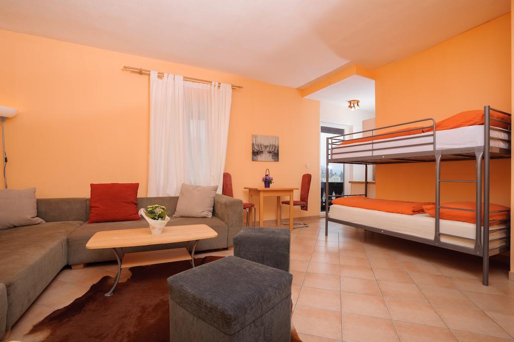 Aparthotel Hirschenhof Apartments Spital am Semmering